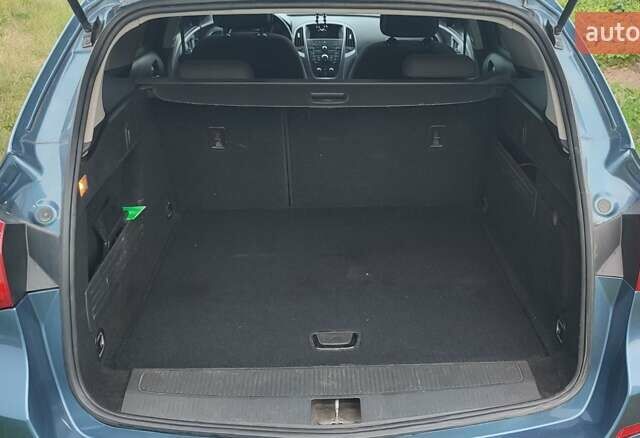 Опель Астра 2012 в Виннице на Automoto.ua Синий Опель Астра, объемом двигателя 1.3 л и пробегом 255 тыс. км за 6000 $, фото 13 на Automoto.ua