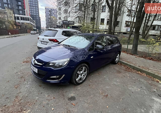 Синий Опель Астра, объемом двигателя 1.69 л и пробегом 250 тыс. км за 7500 $, фото 4 на Automoto.ua