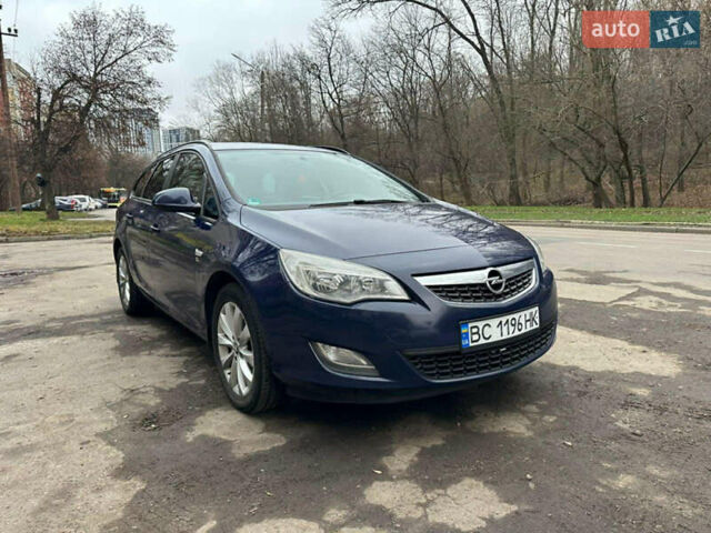Синій Опель Астра, об'ємом двигуна 2 л та пробігом 274 тис. км за 7900 $, фото 3 на Automoto.ua