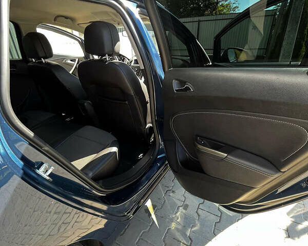 Синій Опель Астра, об'ємом двигуна 1.69 л та пробігом 280 тис. км за 7400 $, фото 3 на Automoto.ua