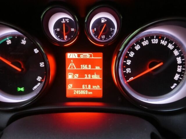 Опель Астра 2012 в Бориславе на Automoto.ua Синий Опель Астра, объемом двигателя 1.7 л и пробегом 243 тыс. км за 7990 $, фото 8 на Automoto.ua