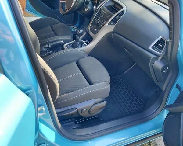 Синий Опель Астра, объемом двигателя 1.25 л и пробегом 225 тыс. км за 8700 $, фото 47 на Automoto.ua