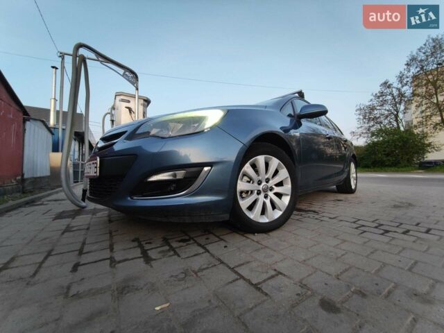 Синий Опель Астра, объемом двигателя 1.69 л и пробегом 260 тыс. км за 6780 $, фото 5 на Automoto.ua