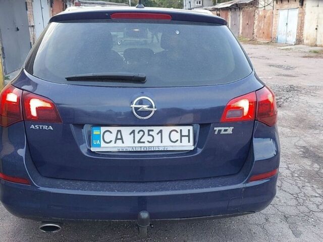 Синий Опель Астра, объемом двигателя 2 л и пробегом 325 тыс. км за 6300 $, фото 10 на Automoto.ua