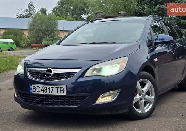 Синий Опель Астра, объемом двигателя 1.4 л и пробегом 281 тыс. км за 6100 $, фото 2 на Automoto.ua