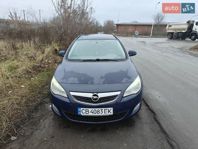 Синий Опель Астра, объемом двигателя 1.69 л и пробегом 287 тыс. км за 7500 $, фото 4 на Automoto.ua