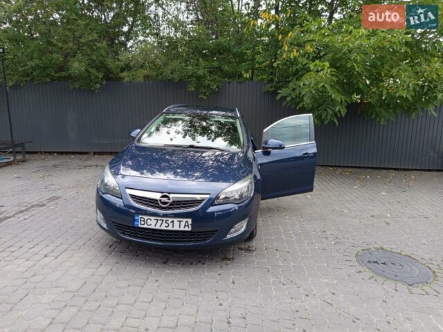 Синий Опель Астра, объемом двигателя 1.7 л и пробегом 243 тыс. км за 7600 $, фото 23 на Automoto.ua