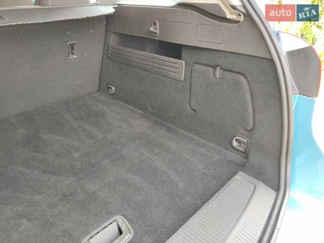 Синий Опель Астра, объемом двигателя 1.25 л и пробегом 225 тыс. км за 8700 $, фото 106 на Automoto.ua