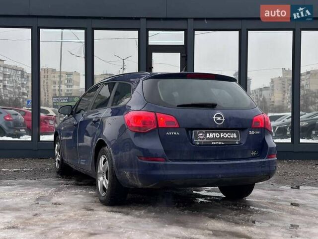 Синий Опель Астра, объемом двигателя 1.69 л и пробегом 317 тыс. км за 6290 $, фото 4 на Automoto.ua