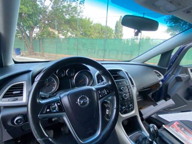 Опель Астра 2012 в Одессе на Automoto.ua Синий Опель Астра, объемом двигателя 1.2 л и пробегом 260 тыс. км за 6500 $, фото 14 на Automoto.ua