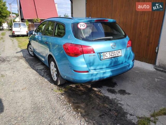 Синий Опель Астра, объемом двигателя 1.25 л и пробегом 225 тыс. км за 8700 $, фото 7 на Automoto.ua