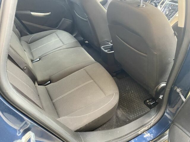 Синий Опель Астра, объемом двигателя 1.7 л и пробегом 274 тыс. км за 7300 $, фото 13 на Automoto.ua