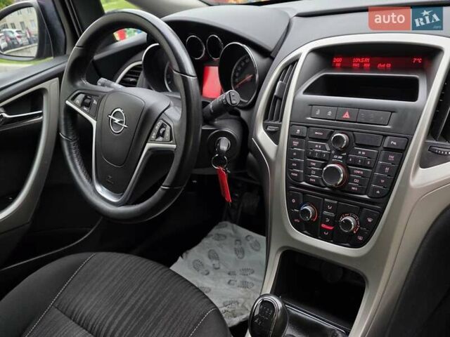 Синій Опель Астра, об'ємом двигуна 1.3 л та пробігом 227 тис. км за 5999 $, фото 35 на Automoto.ua