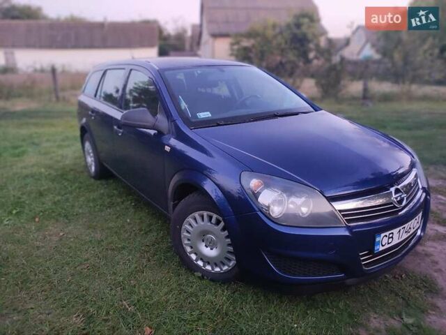 Синій Опель Астра, об'ємом двигуна 1.7 л та пробігом 235 тис. км за 6300 $, фото 4 на Automoto.ua