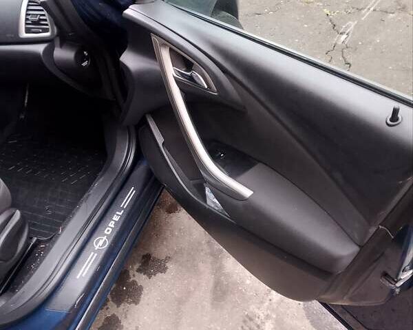 Синий Опель Астра, объемом двигателя 1.4 л и пробегом 300 тыс. км за 5900 $, фото 9 на Automoto.ua