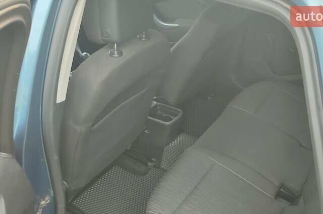 Синий Опель Астра, объемом двигателя 1.3 л и пробегом 265 тыс. км за 6000 $, фото 15 на Automoto.ua