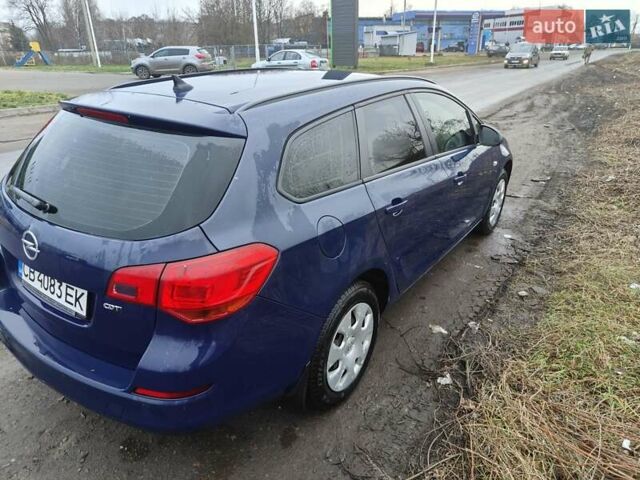 Синий Опель Астра, объемом двигателя 1.69 л и пробегом 287 тыс. км за 7500 $, фото 3 на Automoto.ua