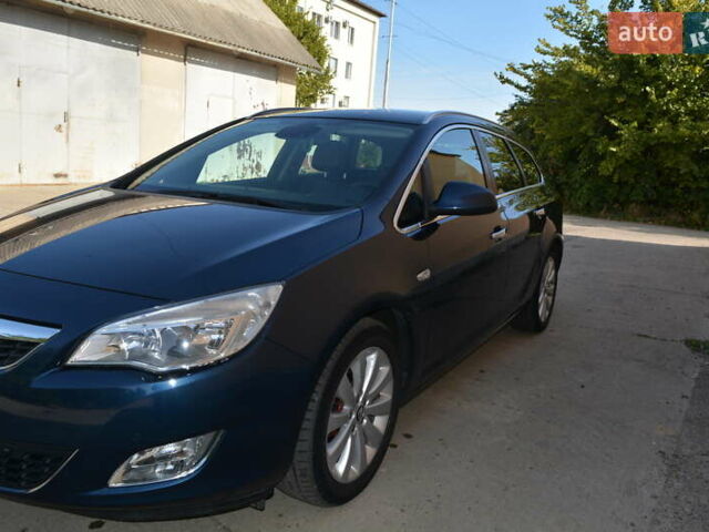 Синий Опель Астра, объемом двигателя 1.3 л и пробегом 215 тыс. км за 7300 $, фото 3 на Automoto.ua