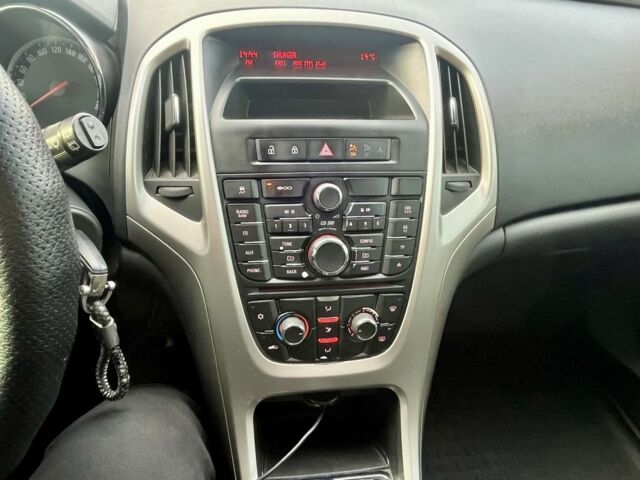 Синий Опель Астра, объемом двигателя 1.2 л и пробегом 233 тыс. км за 5900 $, фото 19 на Automoto.ua