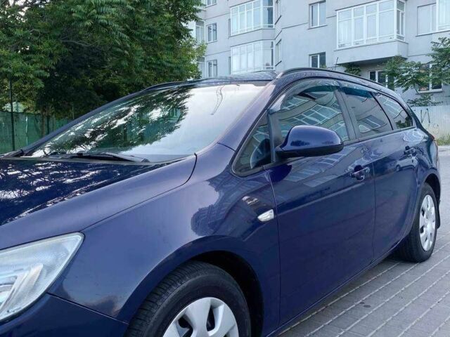 Опель Астра 2012 в Одессе на Automoto.ua Синий Опель Астра, объемом двигателя 1.2 л и пробегом 260 тыс. км за 6500 $, фото 2 на Automoto.ua