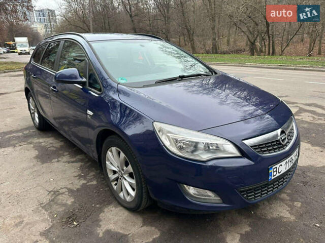 Синій Опель Астра, об'ємом двигуна 2 л та пробігом 274 тис. км за 7900 $, фото 8 на Automoto.ua