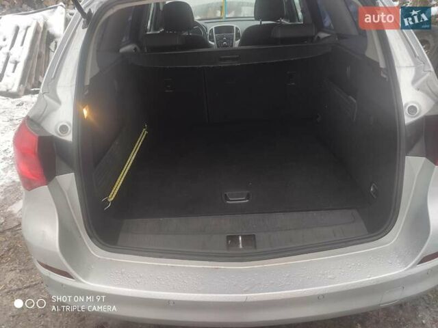 Синий Опель Астра, объемом двигателя 1.7 л и пробегом 280 тыс. км за 7150 $, фото 3 на Automoto.ua