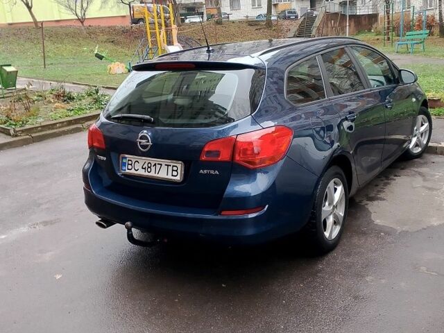 Синий Опель Астра, объемом двигателя 1.4 л и пробегом 290 тыс. км за 5900 $, фото 5 на Automoto.ua