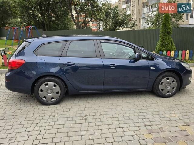 Синій Опель Астра, об'ємом двигуна 1.3 л та пробігом 227 тис. км за 5999 $, фото 4 на Automoto.ua