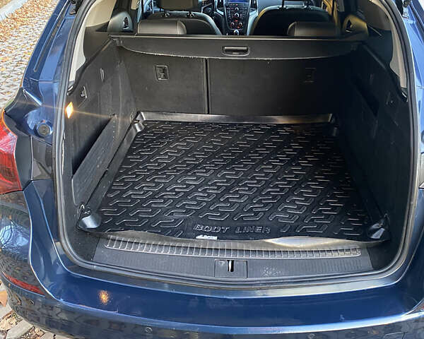 Синий Опель Астра, объемом двигателя 1.69 л и пробегом 256 тыс. км за 6700 $, фото 34 на Automoto.ua