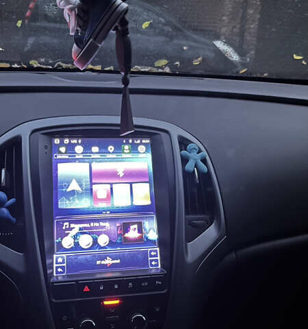 Синий Опель Астра, объемом двигателя 1.69 л и пробегом 250 тыс. км за 7500 $, фото 3 на Automoto.ua