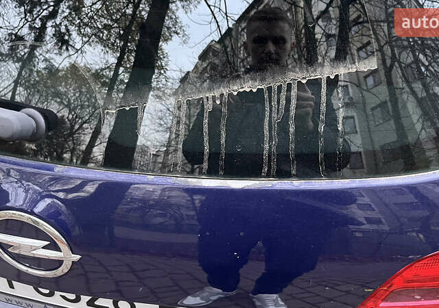 Синий Опель Астра, объемом двигателя 1.69 л и пробегом 250 тыс. км за 7500 $, фото 9 на Automoto.ua