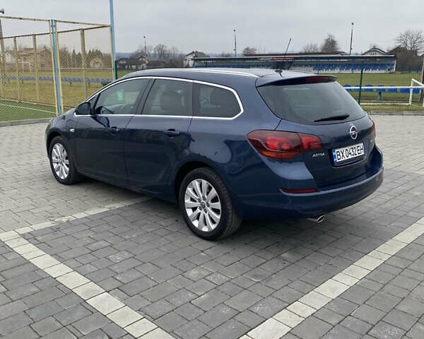 Синий Опель Астра, объемом двигателя 2 л и пробегом 258 тыс. км за 7200 $, фото 4 на Automoto.ua