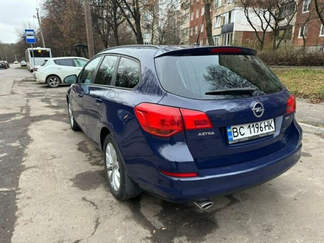 Синий Опель Астра, объемом двигателя 2 л и пробегом 277 тыс. км за 6750 $, фото 4 на Automoto.ua