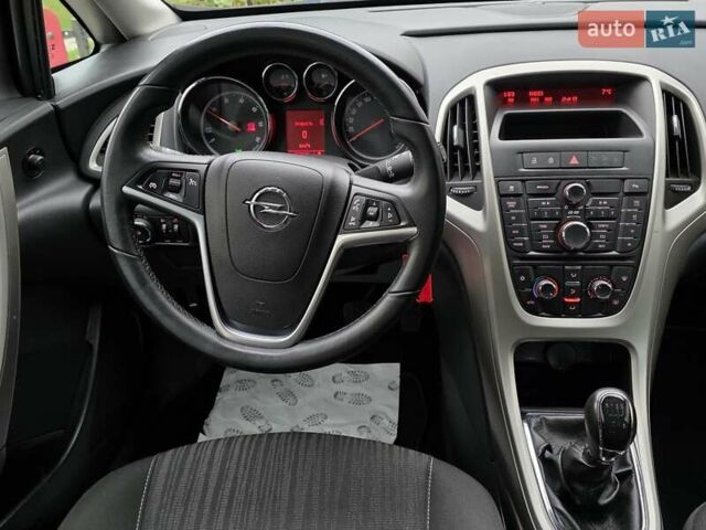Синій Опель Астра, об'ємом двигуна 1.3 л та пробігом 227 тис. км за 5999 $, фото 27 на Automoto.ua