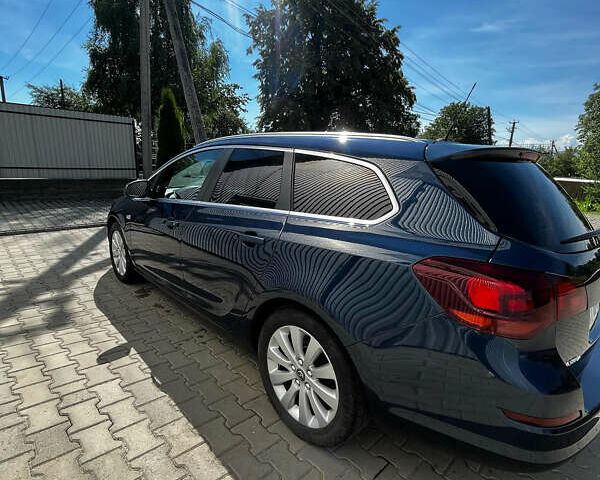 Синій Опель Астра, об'ємом двигуна 1.69 л та пробігом 280 тис. км за 7400 $, фото 5 на Automoto.ua