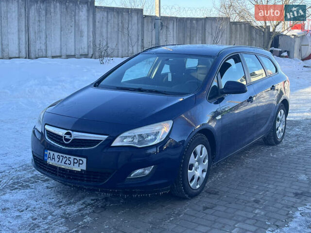 Синій Опель Астра, об'ємом двигуна 1.3 л та пробігом 243 тис. км за 6400 $, фото 1 на Automoto.ua