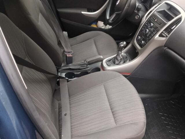 Синий Опель Астра, объемом двигателя 1.4 л и пробегом 290 тыс. км за 5900 $, фото 7 на Automoto.ua