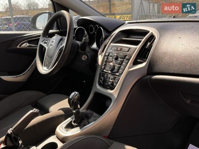 Синій Опель Астра, об'ємом двигуна 1.69 л та пробігом 274 тис. км за 7700 $, фото 18 на Automoto.ua