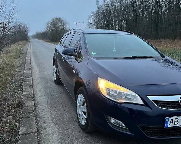 Синий Опель Астра, объемом двигателя 1.3 л и пробегом 248 тыс. км за 6800 $, фото 2 на Automoto.ua