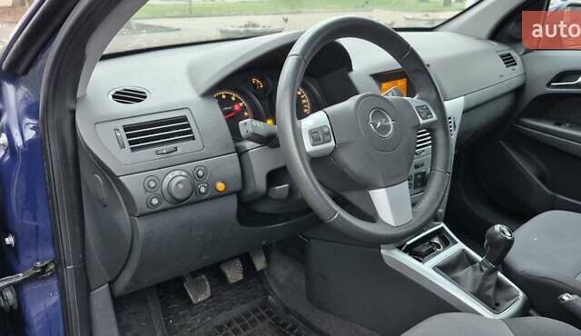 Синій Опель Астра, об'ємом двигуна 1.4 л та пробігом 30 тис. км за 7500 $, фото 9 на Automoto.ua