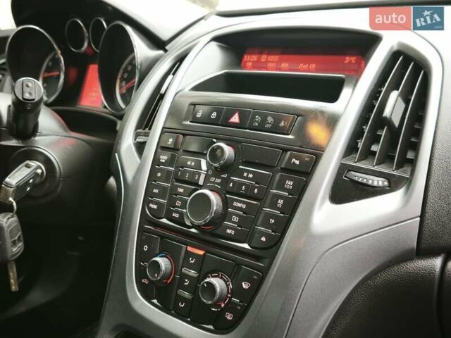 Синий Опель Астра, объемом двигателя 1.6 л и пробегом 190 тыс. км за 6900 $, фото 31 на Automoto.ua