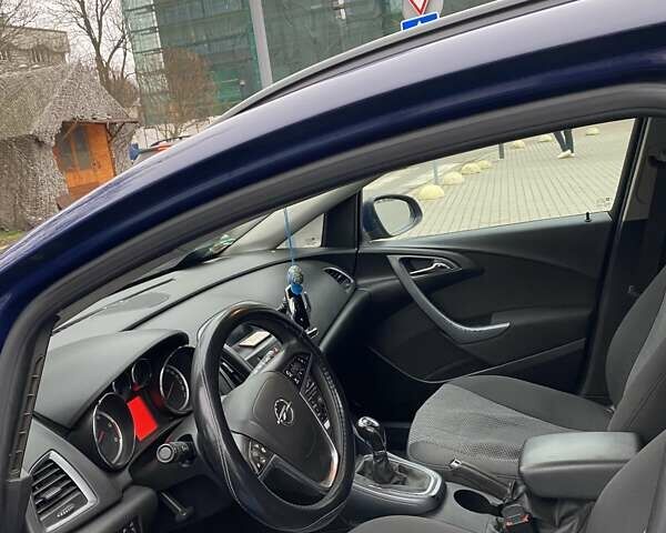 Синий Опель Астра, объемом двигателя 1.25 л и пробегом 177 тыс. км за 6800 $, фото 7 на Automoto.ua