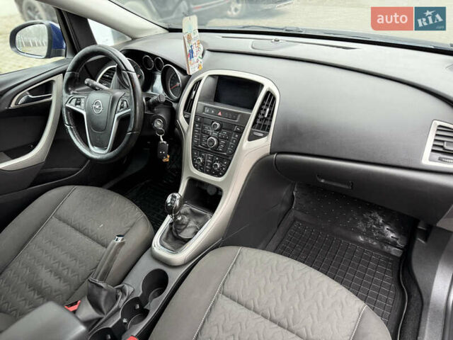 Синий Опель Астра, объемом двигателя 1.7 л и пробегом 230 тыс. км за 7999 $, фото 27 на Automoto.ua