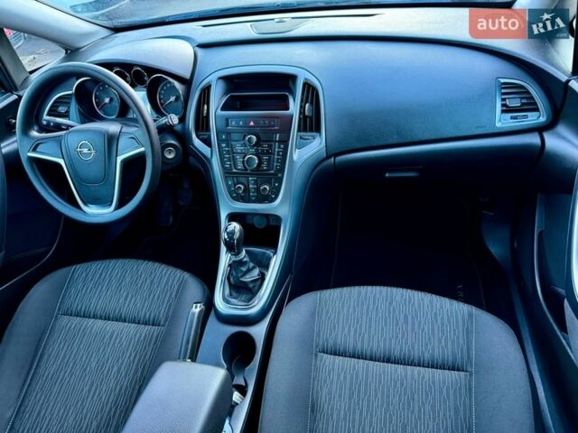 Синий Опель Астра, объемом двигателя 1.6 л и пробегом 204 тыс. км за 7299 $, фото 23 на Automoto.ua