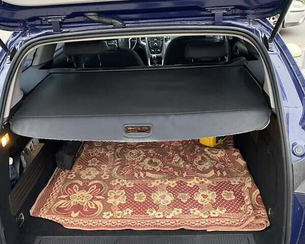 Синий Опель Астра, объемом двигателя 1.25 л и пробегом 177 тыс. км за 6800 $, фото 2 на Automoto.ua