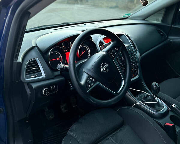 Синій Опель Астра, об'ємом двигуна 1.7 л та пробігом 220 тис. км за 5999 $, фото 8 на Automoto.ua