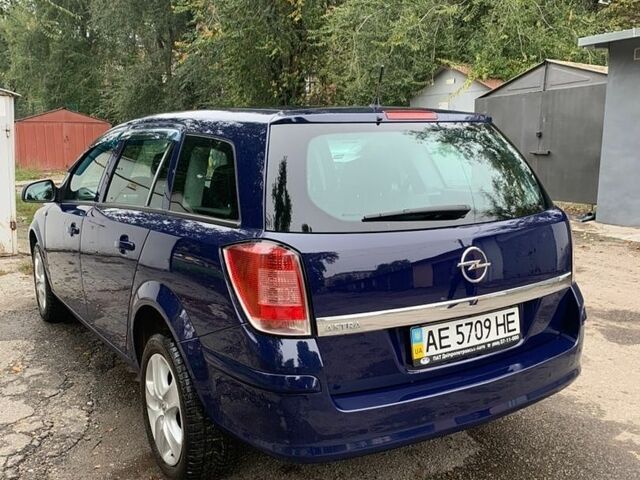 Синій Опель Астра, об'ємом двигуна 1.6 л та пробігом 124 тис. км за 6200 $, фото 5 на Automoto.ua
