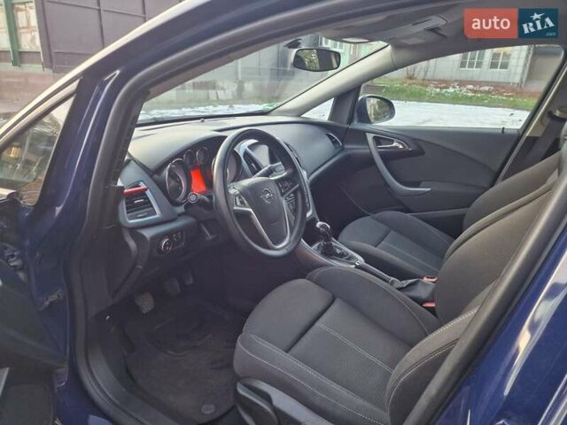 Синій Опель Астра, об'ємом двигуна 1.7 л та пробігом 255 тис. км за 7500 $, фото 17 на Automoto.ua