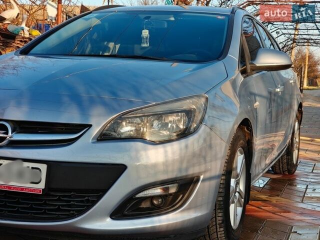 Синий Опель Астра, объемом двигателя 1.6 л и пробегом 230 тыс. км за 8500 $, фото 19 на Automoto.ua