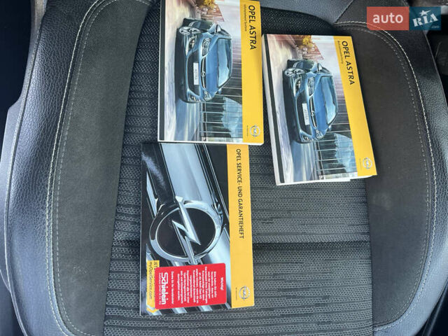 Синій Опель Астра, об'ємом двигуна 1.69 л та пробігом 275 тис. км за 7500 $, фото 9 на Automoto.ua